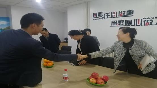 说明: ，，，